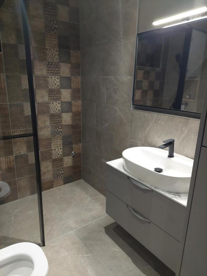 Apartmani Diana Biograd Na Moru Esterno foto