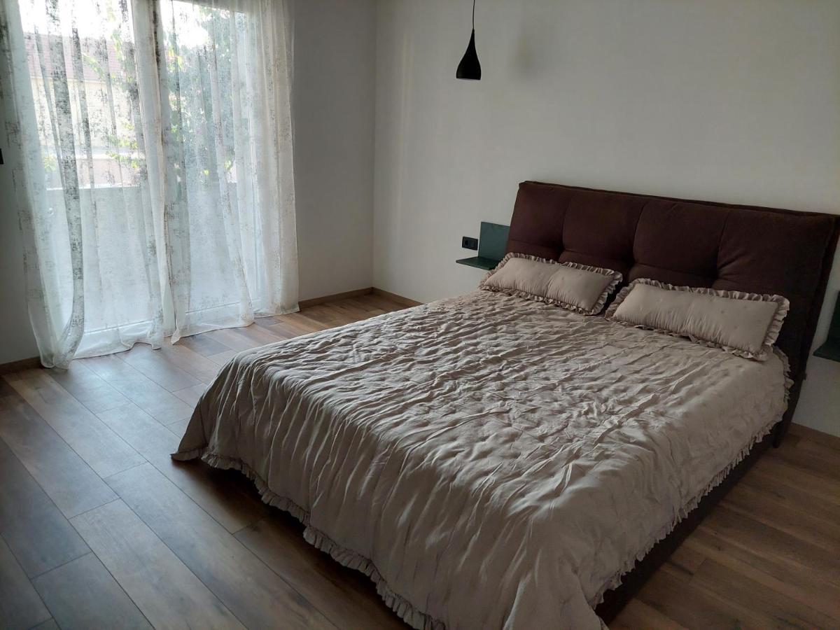 Apartmani Diana Biograd Na Moru Esterno foto